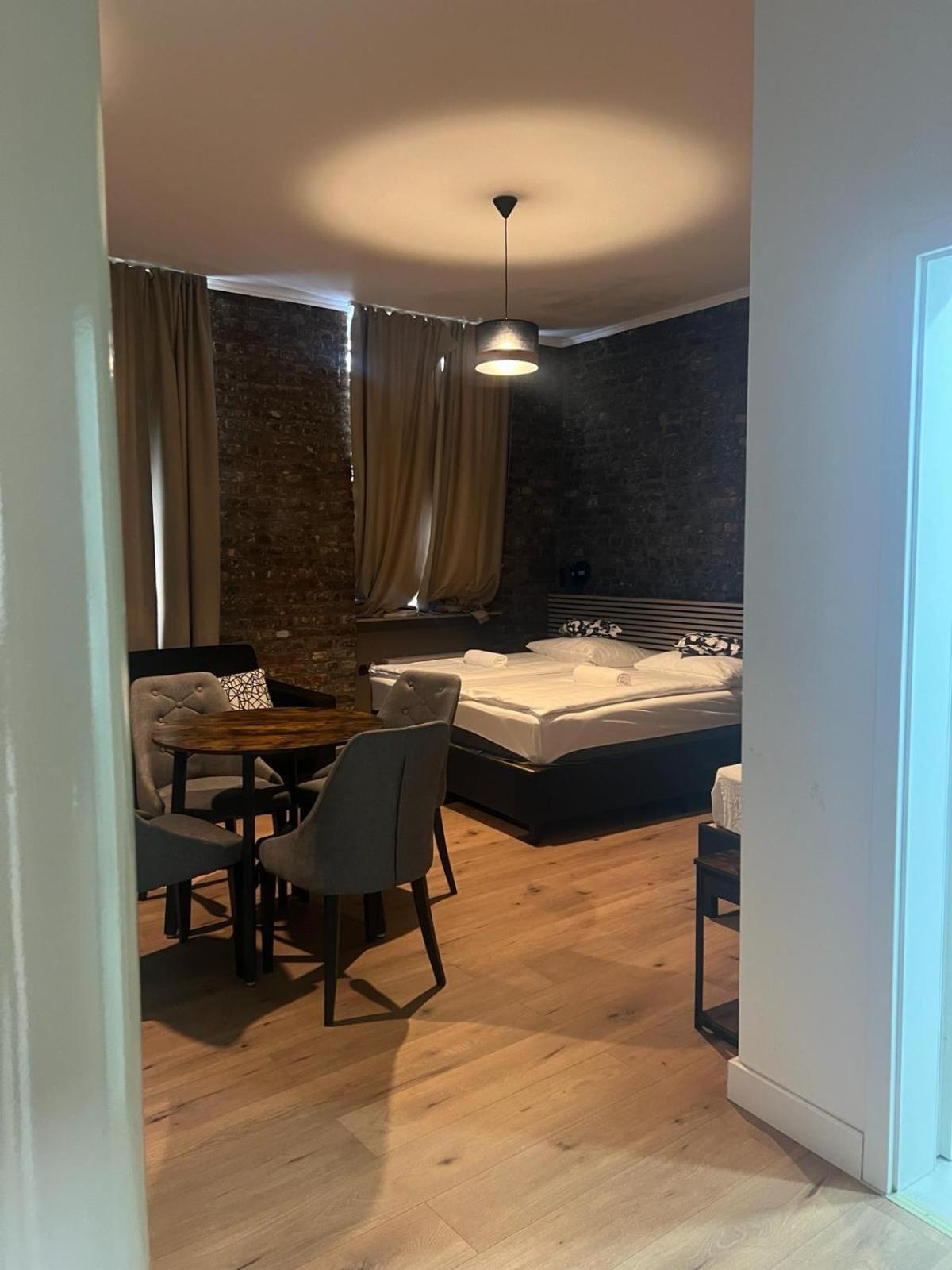 Hotel Soers Aachen Bagian luar foto