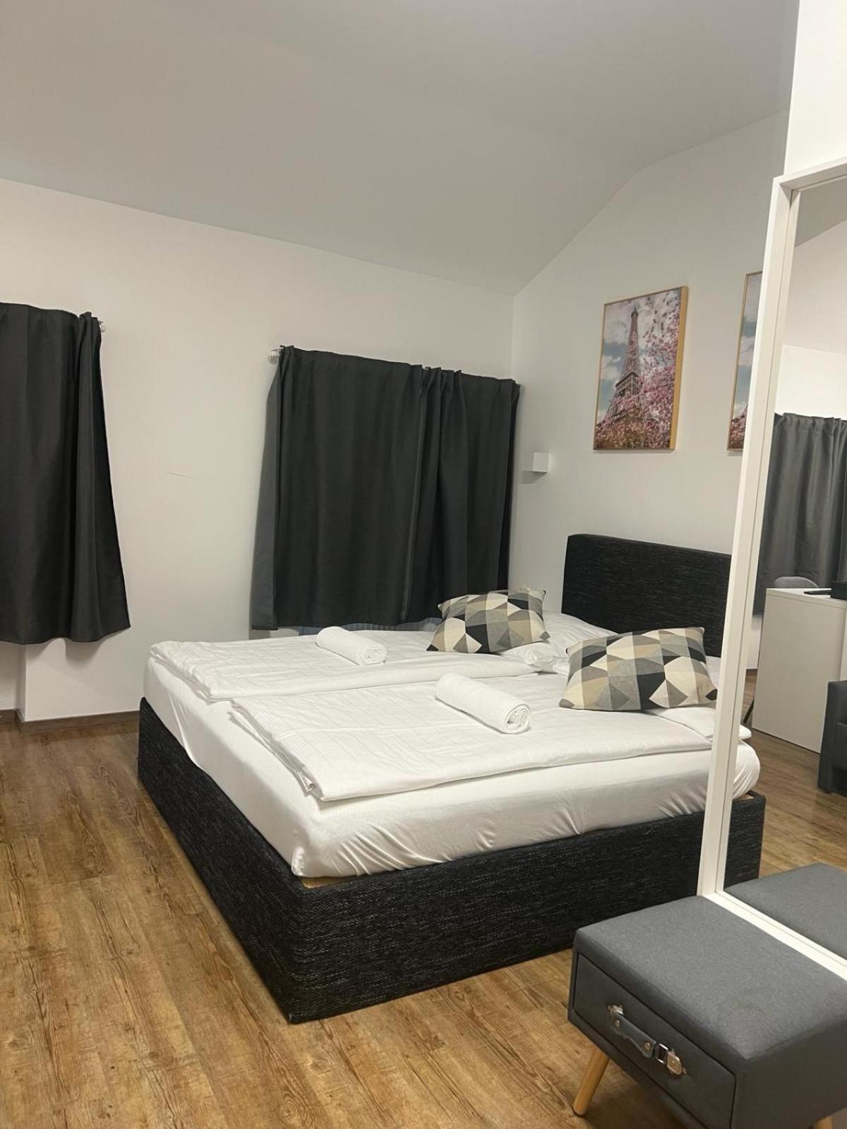 Hotel Soers Aachen Bagian luar foto