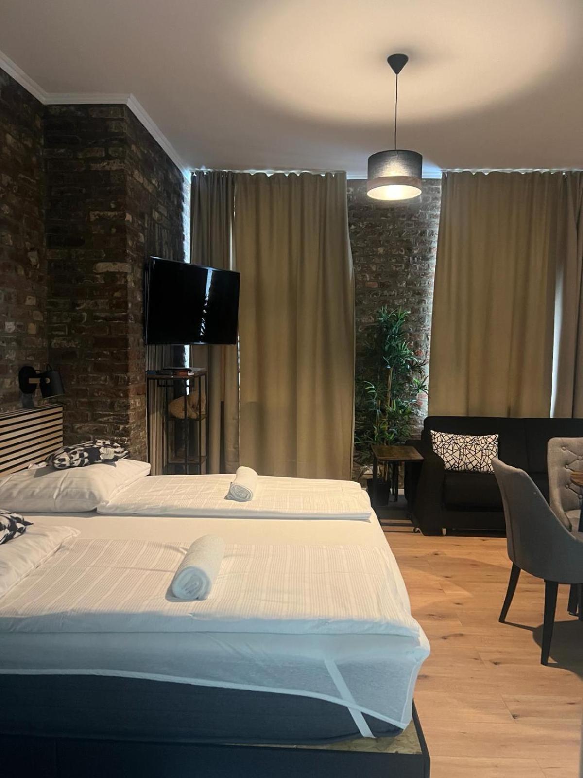 Hotel Soers Aachen Bagian luar foto
