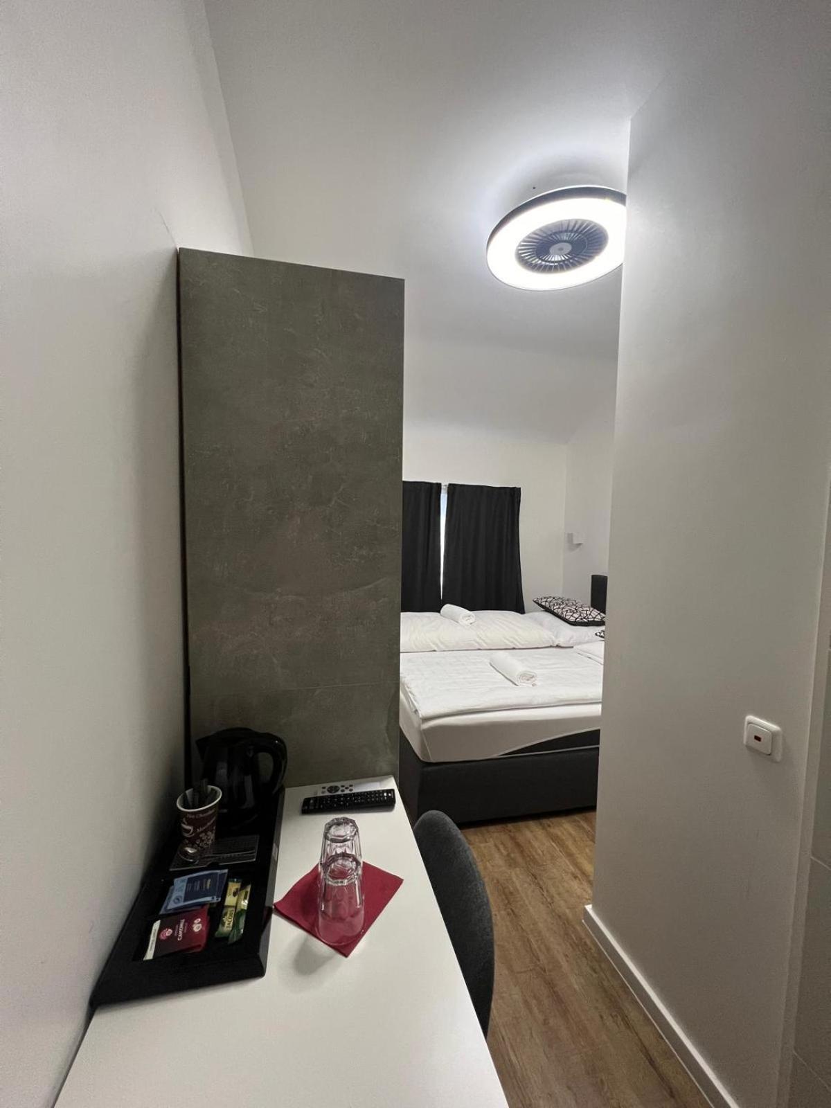 Hotel Soers Aachen Bagian luar foto